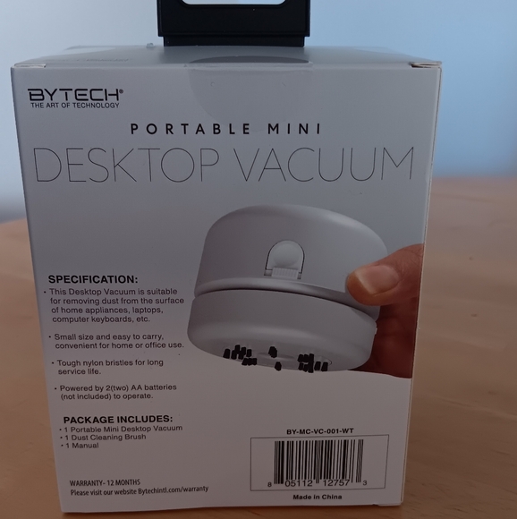 NEW Portable Mini Desktop Vacuum - Picture 3 of 4